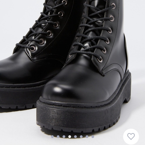 USED Black Charlotte Russe: Faux-Leather Platform Lace- Up Boots - Picture 2 of 3